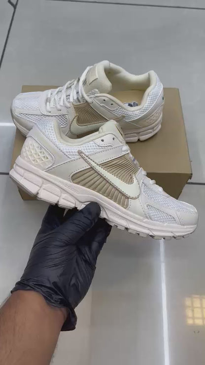 Nike Zoom Vomero 5 "Sail"